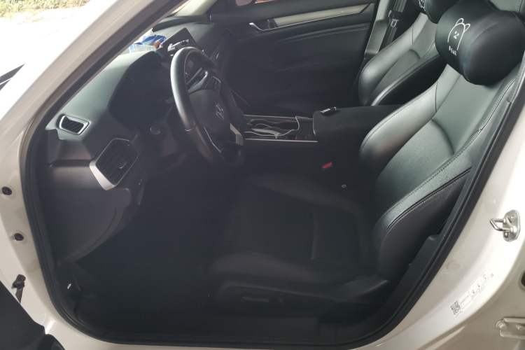 Used Honda Accord 2018 260TURBO Elite Edition China V Left Front Seat