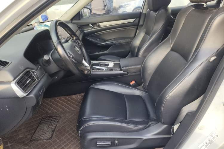 Used Honda Accord 2018 260TURBO Elite Edition China V Left Front Seat