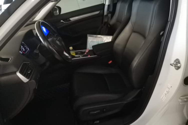 Used Honda Accord 2018 260TURBO Elite Edition China VI Left Front Seat