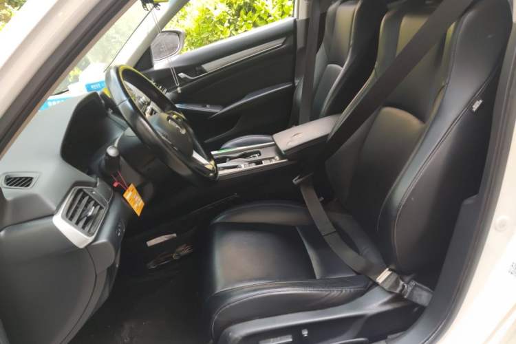 Used Honda Accord 2018 260TURBO Elite Edition China VI Left Front Seat