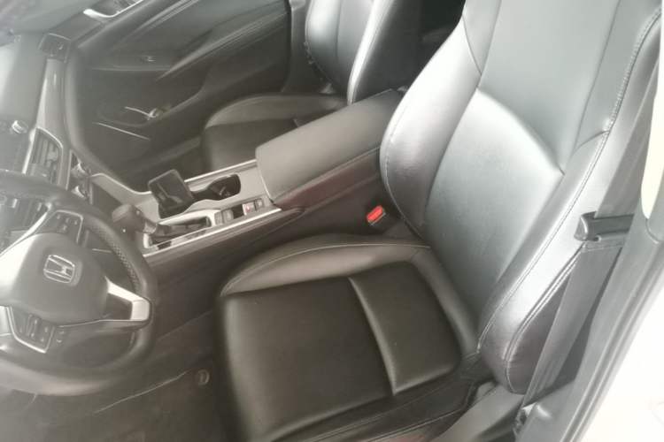 Used Honda Accord 2018 260TURBO Elite Edition China V Left Front Seat