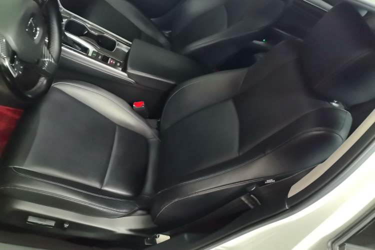 Used Honda Accord 2018 260TURBO Elite Edition China VI Left Front Seat