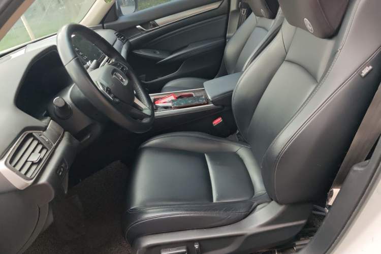 Used Honda Accord 2018 260TURBO Elite Edition China V Left Front Seat