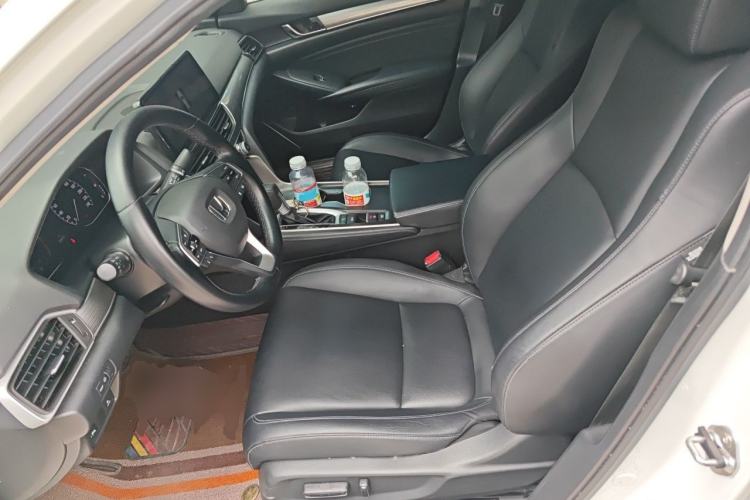 Used Honda Accord 2018 260TURBO Luxury Edition China VI Left Front Seat