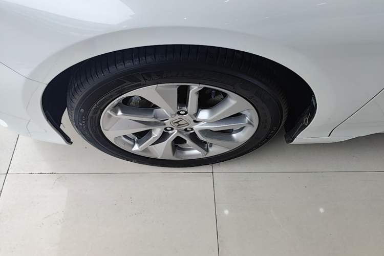 Used Honda Accord 2018 260TURBO Elite Edition China V Left Front Wheel Hub