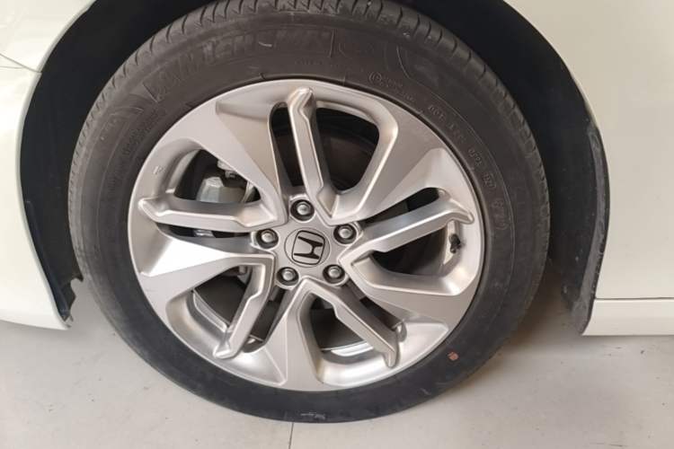 Used Honda Accord 2018 260TURBO Elite Edition China VI Left Front Wheel Hub