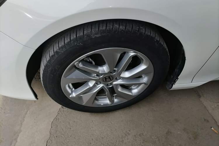 Used Honda Accord 2018 260TURBO Elite Edition China VI Left Front Wheel Hub