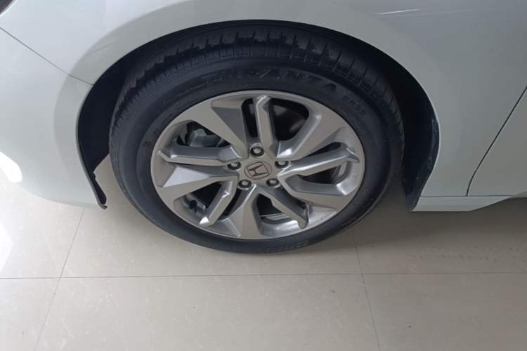 Used Honda Accord 2018 260TURBO Elite Edition China VI Left Front Wheel Hub