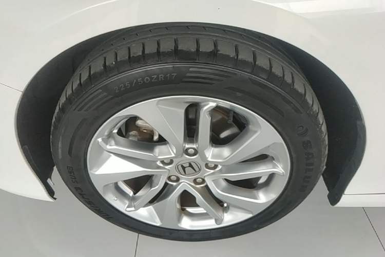 Used Honda Accord 2018 260TURBO Elite Edition China V Left Front Wheel Hub