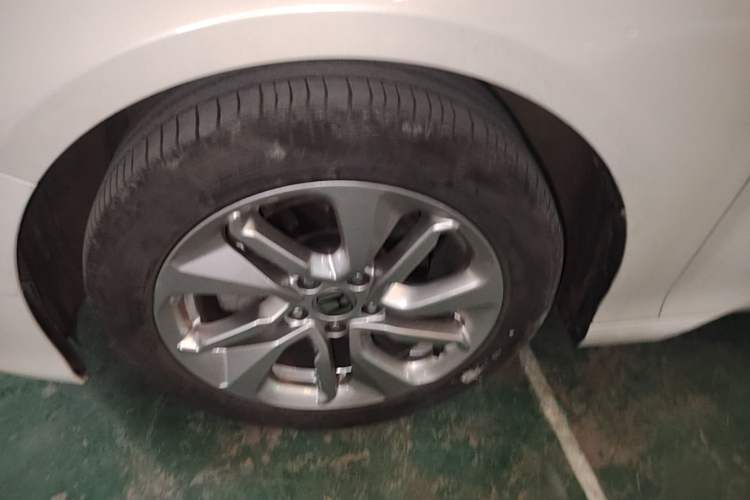 Used Honda Accord 2018 260TURBO Luxury Edition China VI Left Front Wheel Hub