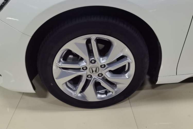 Used Honda Accord 2018 260TURBO Elite Edition China VI Left Front Wheel Hub