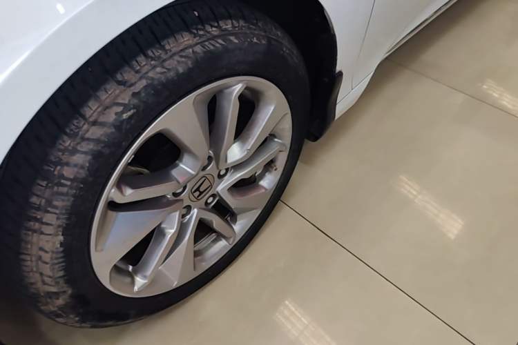 Used Honda Accord 2018 260TURBO Elite Edition China VI Left Front Wheel Hub