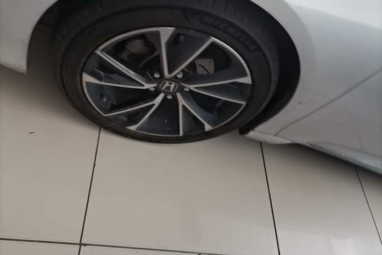 Used Honda Accord 2018 260TURBO Elite Edition China VI Left Front Wheel Hub