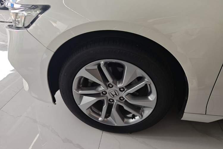 Used Honda Accord 2018 260TURBO Luxury Edition China VI Left Front Wheel Hub