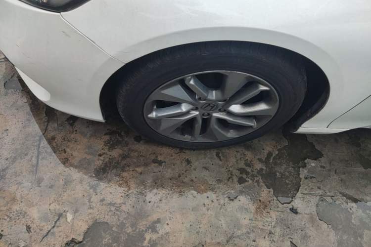 Used Honda Accord 2018 260TURBO Elite Edition China V Left Front Wheel Hub