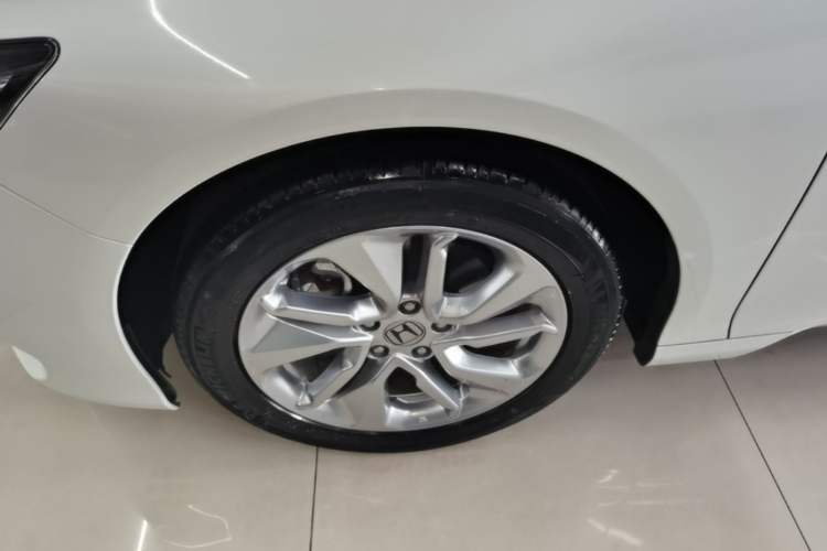 Used Honda Accord 2018 260TURBO Elite Edition China VI Left Front Wheel Hub