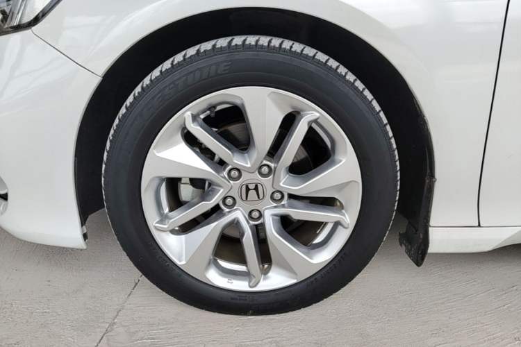 Used Honda Accord 2018 260TURBO Elite Edition China VI Left Front Wheel Hub