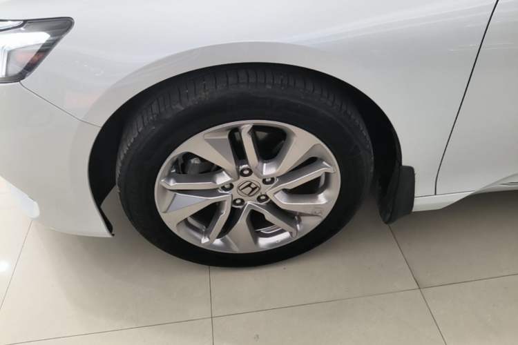 Used Honda Accord 2018 260TURBO Elite Edition China VI Left Front Wheel Hub
