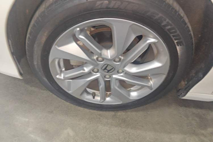 Used Honda Accord 2018 260TURBO Elite Edition China VI Left Front Wheel Hub