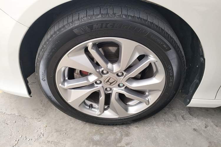 Used Honda Accord 2018 260TURBO Luxury Edition China VI Left Front Wheel Hub