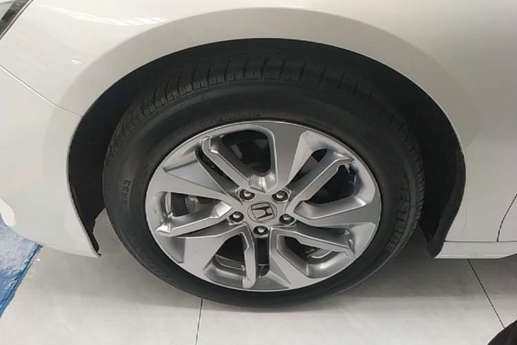 Used Honda Accord 2018 260TURBO Elite Edition China VI Left Front Wheel Hub