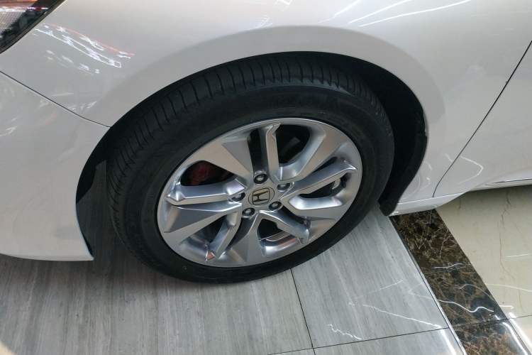 Used Honda Accord 2018 260TURBO Elite Edition China VI Left Front Wheel Hub