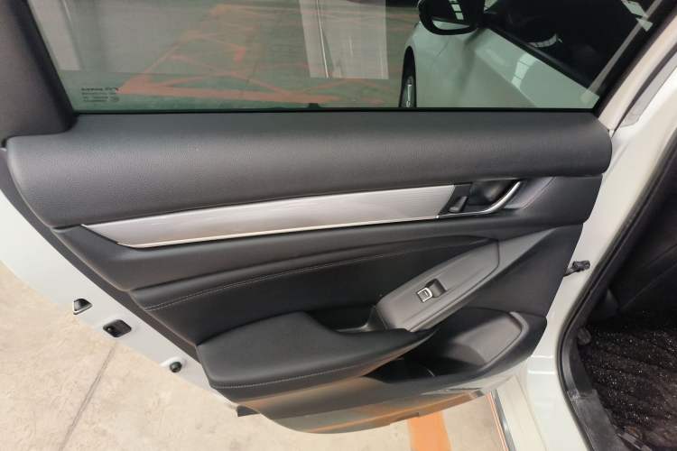 Used Honda Accord 2018 260TURBO Elite Edition China VI Left Rear Door Interior