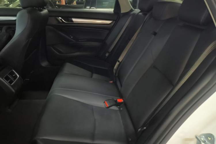 Used Honda Accord 2018 260TURBO Elite Edition China VI Left Rear Seat