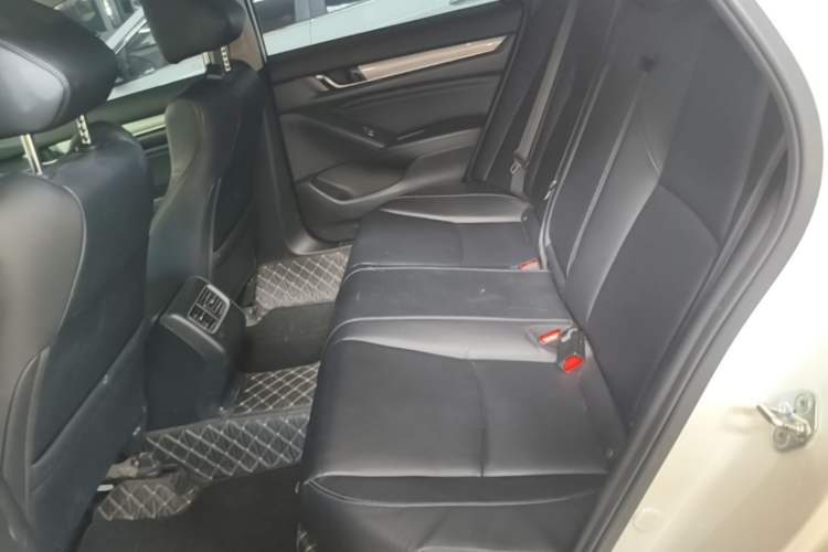 Used Honda Accord 2018 260TURBO Elite Edition China VI Left Rear Seat