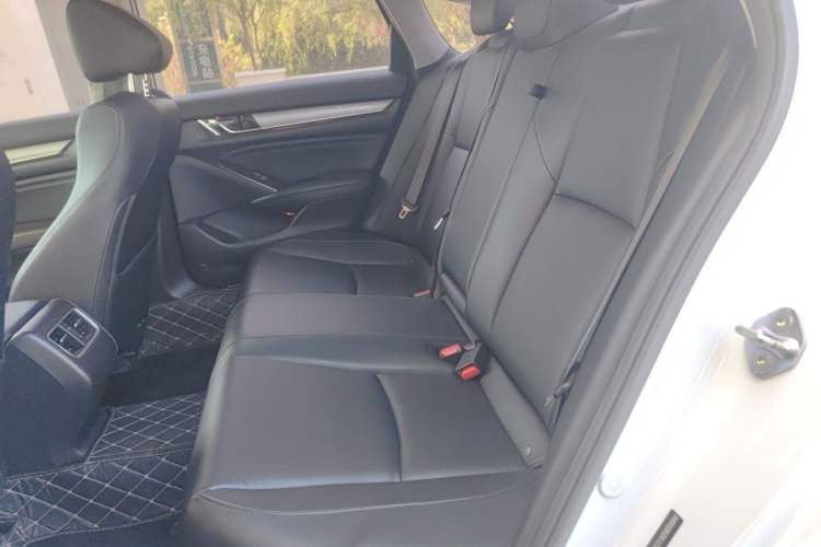 Used Honda Accord 2018 260TURBO Luxury Edition China VI Left Rear Seat