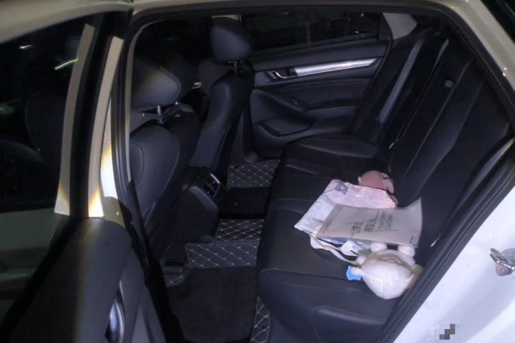Used Honda Accord 2018 260TURBO Luxury Edition China VI Left Rear Seat