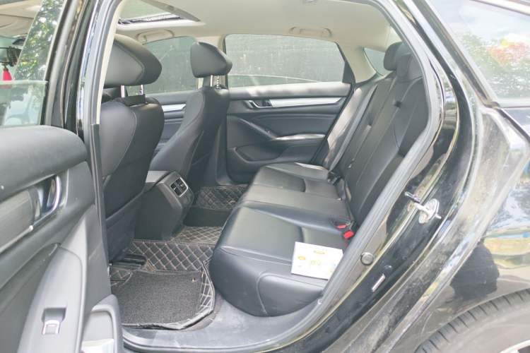 Used Honda Accord 2018 260TURBO Elite Edition China VI Left Rear Seat