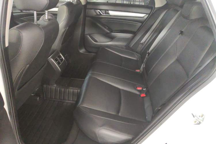 Used Honda Accord 2018 260TURBO Elite Edition China VI Left Rear Seat