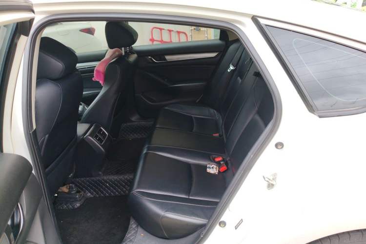 Used Honda Accord 2018 260TURBO Elite Edition China VI Left Rear Seat