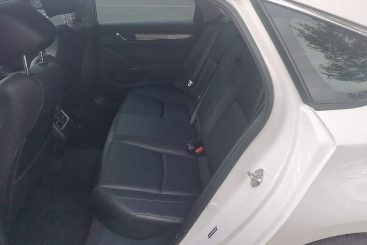 Used Honda Accord 2018 260TURBO Elite Edition China VI Left Rear Seat