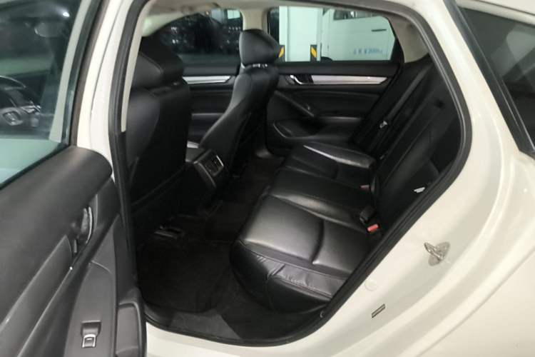 Used Honda Accord 2018 260TURBO Elite Edition China VI Left Rear Seat