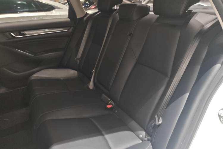 Used Honda Accord 2018 260TURBO Elite Edition China VI Left Rear Seat