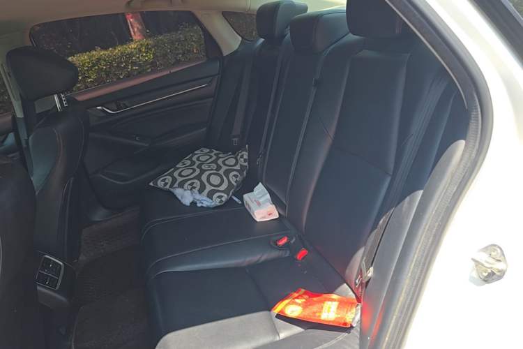 Used Honda Accord 2018 230TURBO Comfort Edition China VI Emission Standard Left Rear Seat