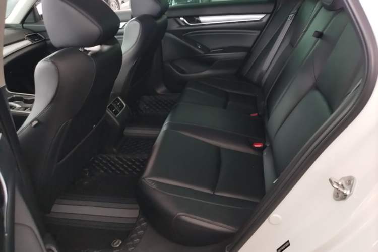 Used Honda Accord 2018 260TURBO Elite Edition China VI Left Rear Seat
