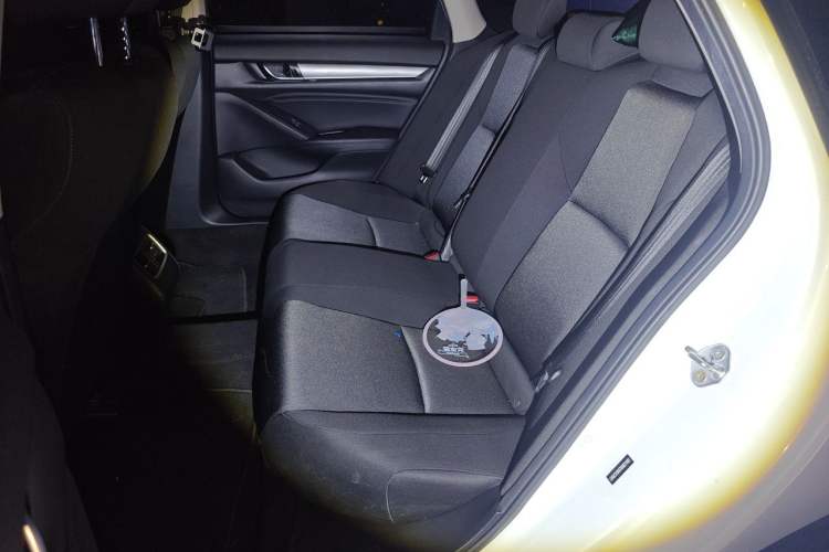 Used Honda Accord 2018 Rui·Hybrid 2.0L Rui Ku Edition China VI Left Rear Seat