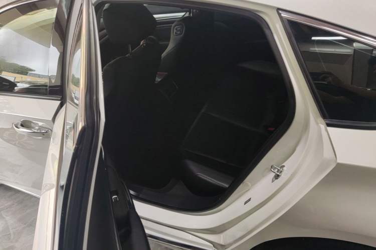 Used Honda Accord 2018 Rui Hybrid 2.0L Rui Ling Edition China VI Left Rear Seat