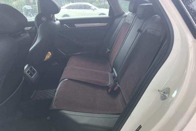 Used Honda Accord 2018 260TURBO Luxury Edition China VI Left Rear Seat