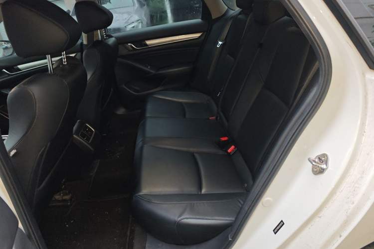 Used Honda Accord 2018 260TURBO Elite Edition China VI Left Rear Seat