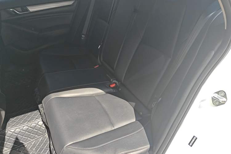 Used Honda Accord 2018 260TURBO Elite Edition China VI Left Rear Seat