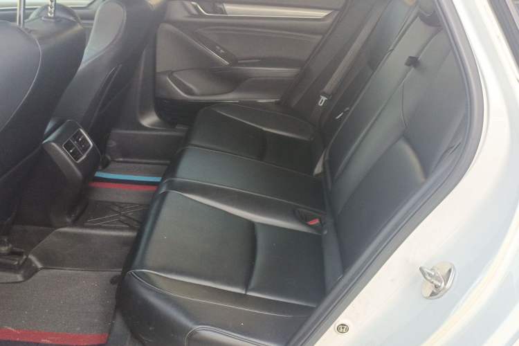 Used Honda Accord 2018 260TURBO Elite Edition China VI Left Rear Seat