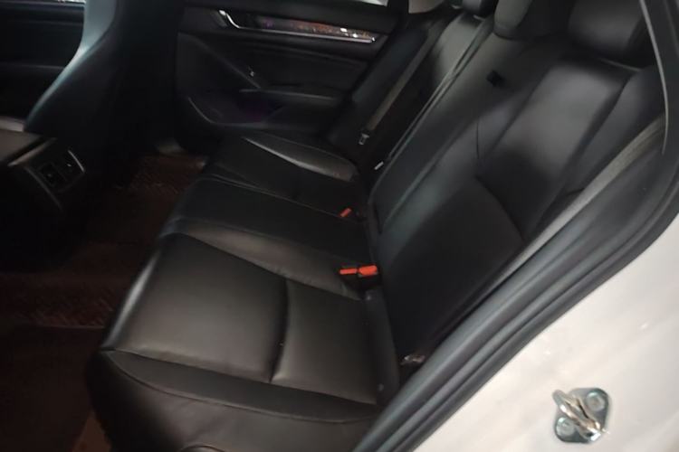 Used Honda Accord 2018 260TURBO Luxury Edition China VI Left Rear Seat