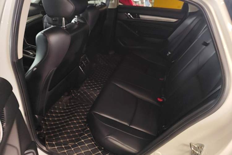 Used Honda Accord 2018 260TURBO Elite Edition China VI Left Rear Seat