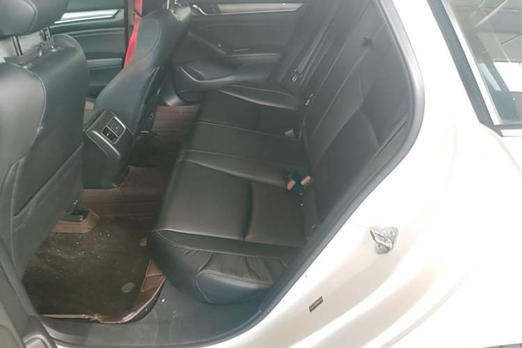 Used Honda Accord 2018 260TURBO Elite Edition China VI Left Rear Seat