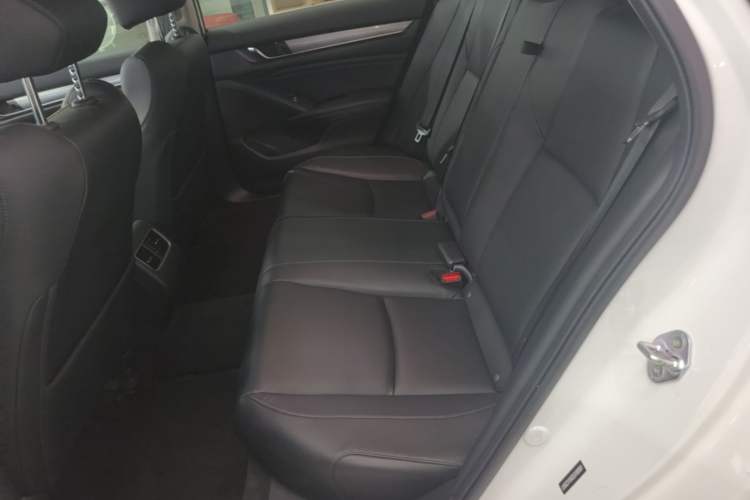 Used Honda Accord 2018 260TURBO Elite Edition China VI Left Rear Seat
