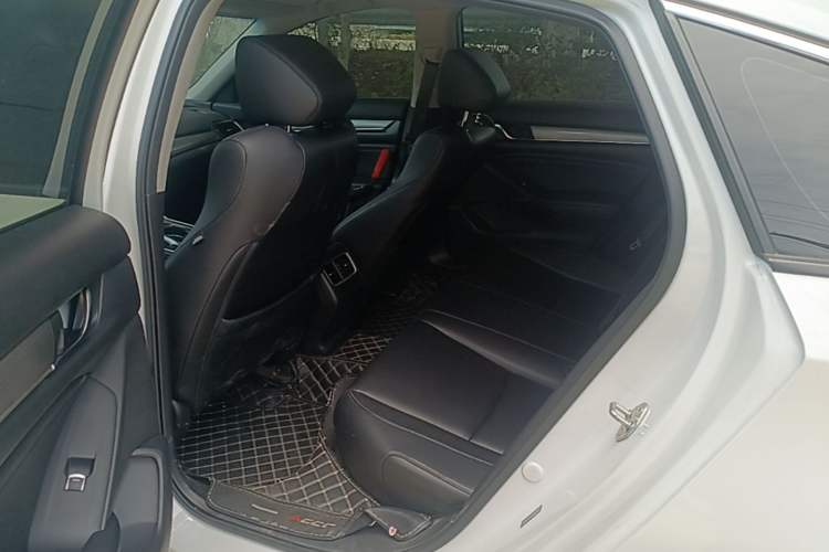 Used Honda Accord 2018 260TURBO Elite Edition China VI Left Rear Seat